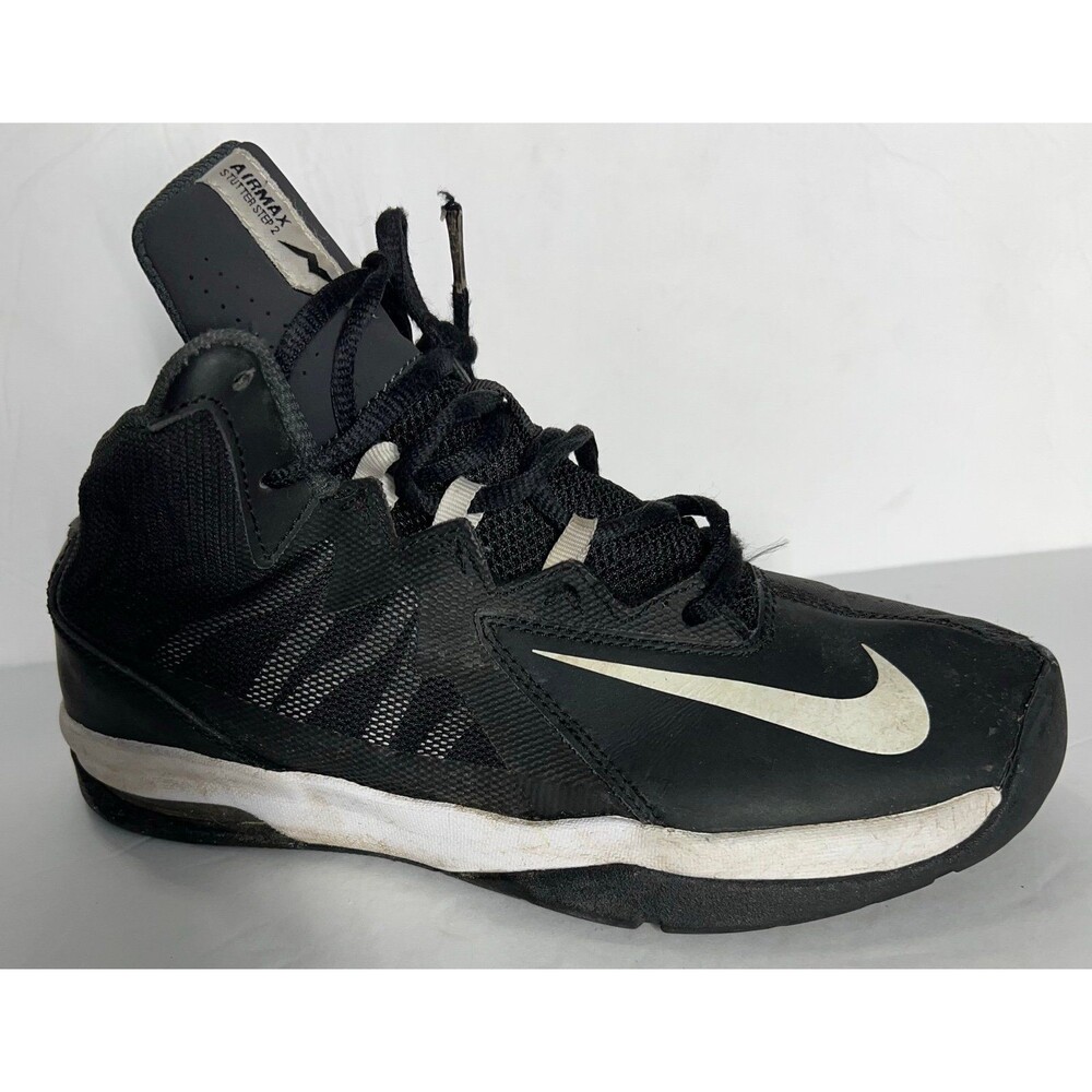 Nike Air Max Stutter Step 2 Kids Shoes Black and White Color Size 5 Youth